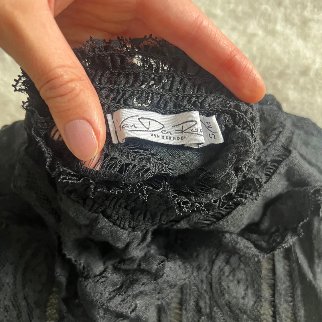 Svart spetsblus  - 3