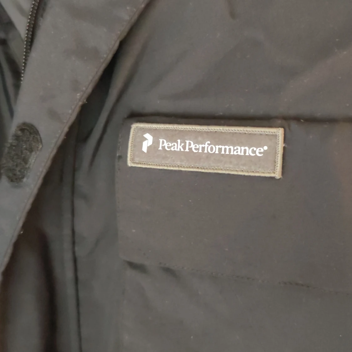Svart och vit jacka från Peak Performance - 4