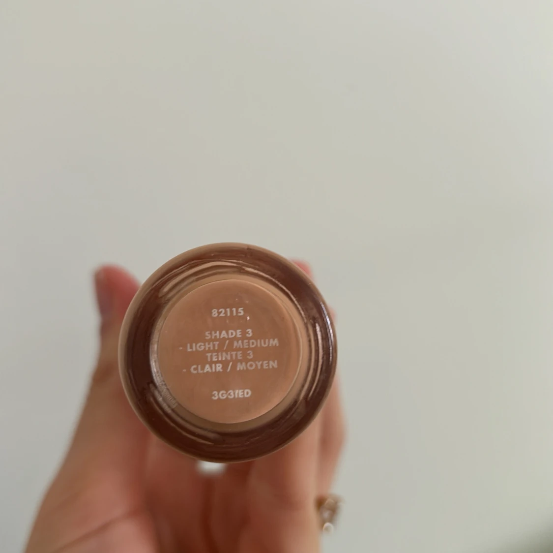 e.l.f. Halo Glow Liquid Filter - 3