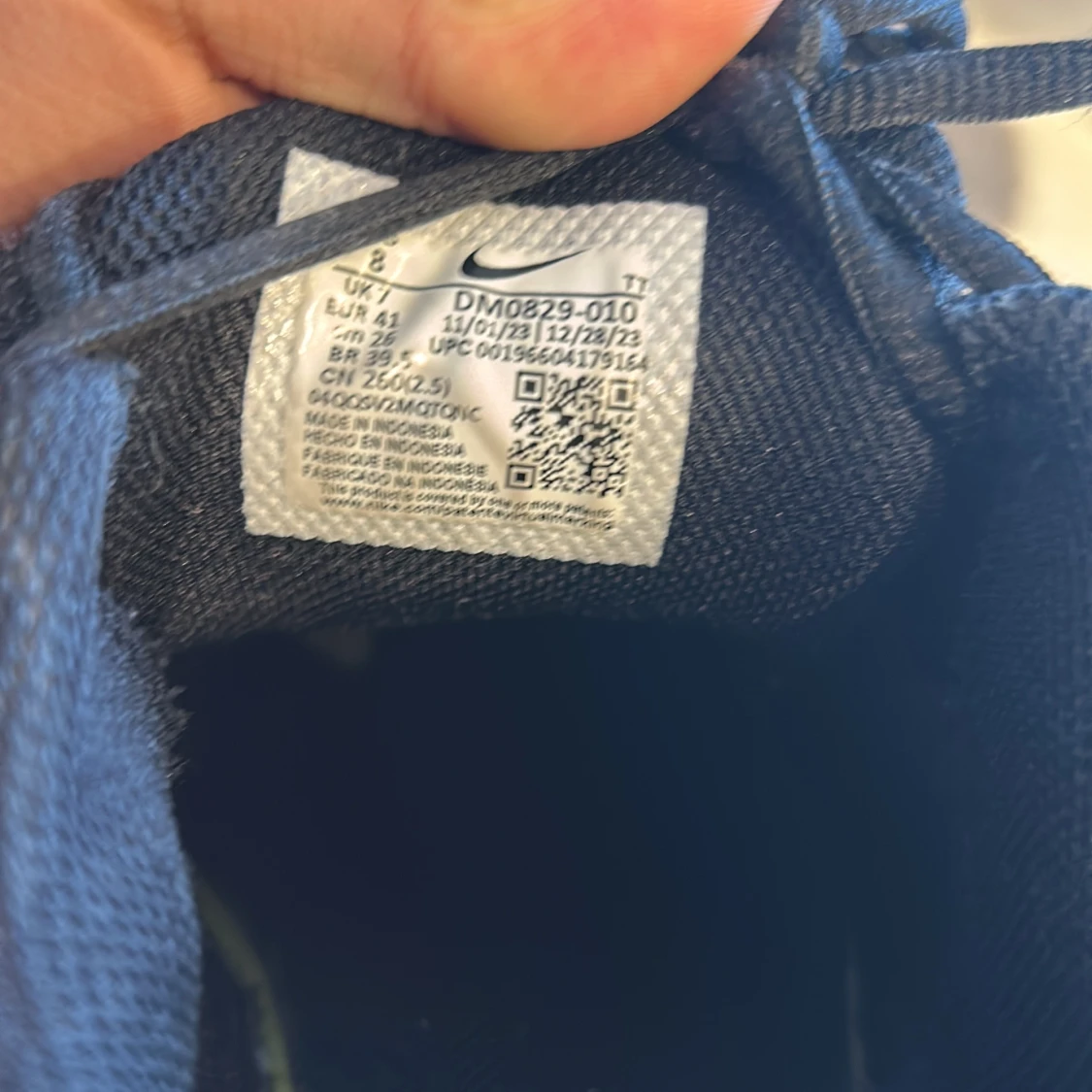 Svarta Nike Air Max Plus - 3