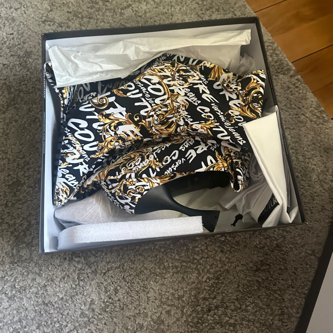 Mönstrade overknee boots med klack - 3