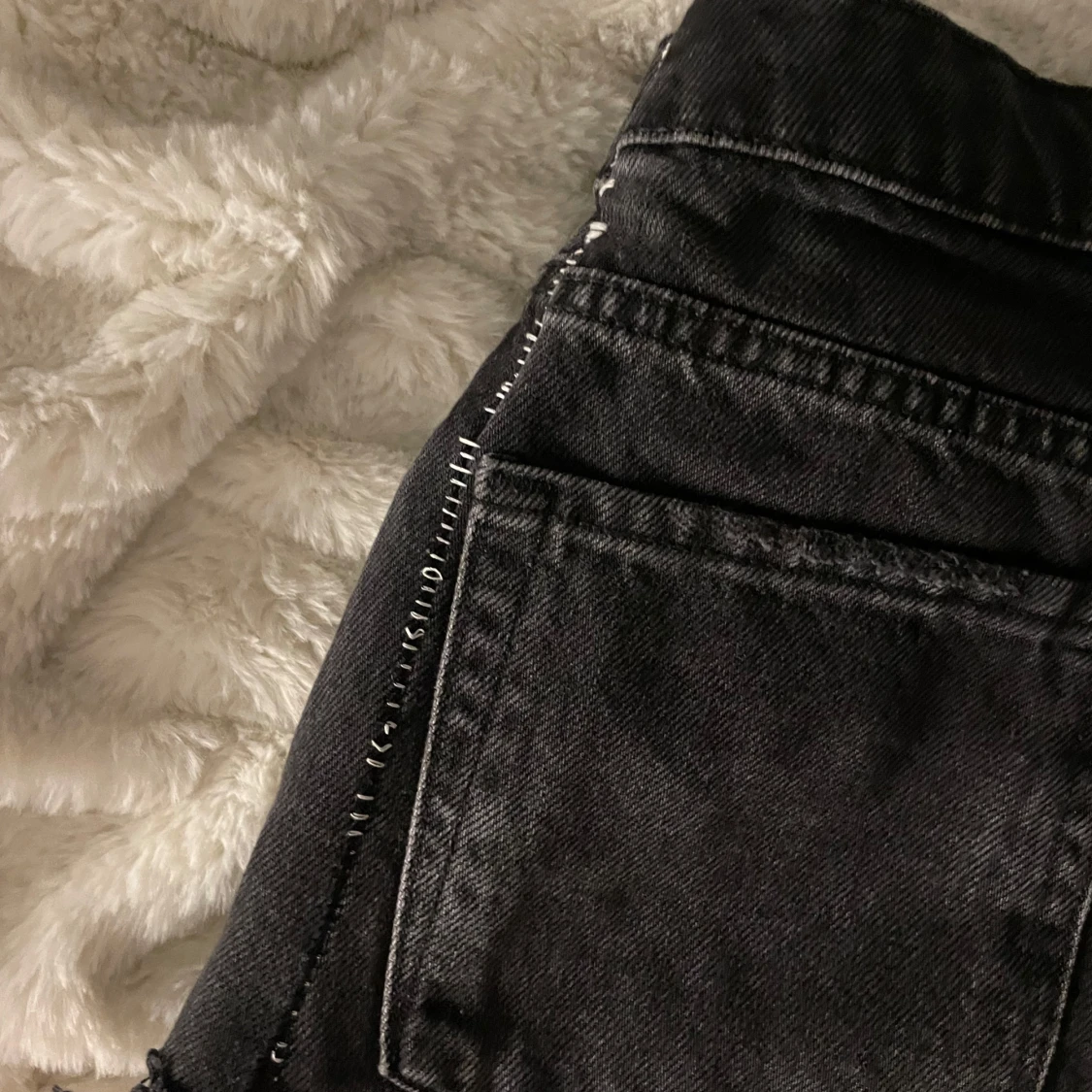 Svarta jeansshorts från Zara - 2