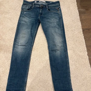 Replay Anbass Jeans - Replay | Modell: Anbass | Inga defekter | W29 L32 | Hör av dig om det skulle vara något! 