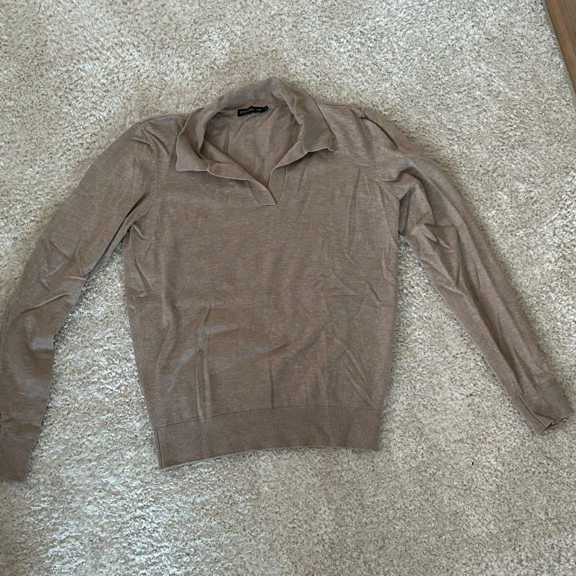 Beige tröja från MQ - 1