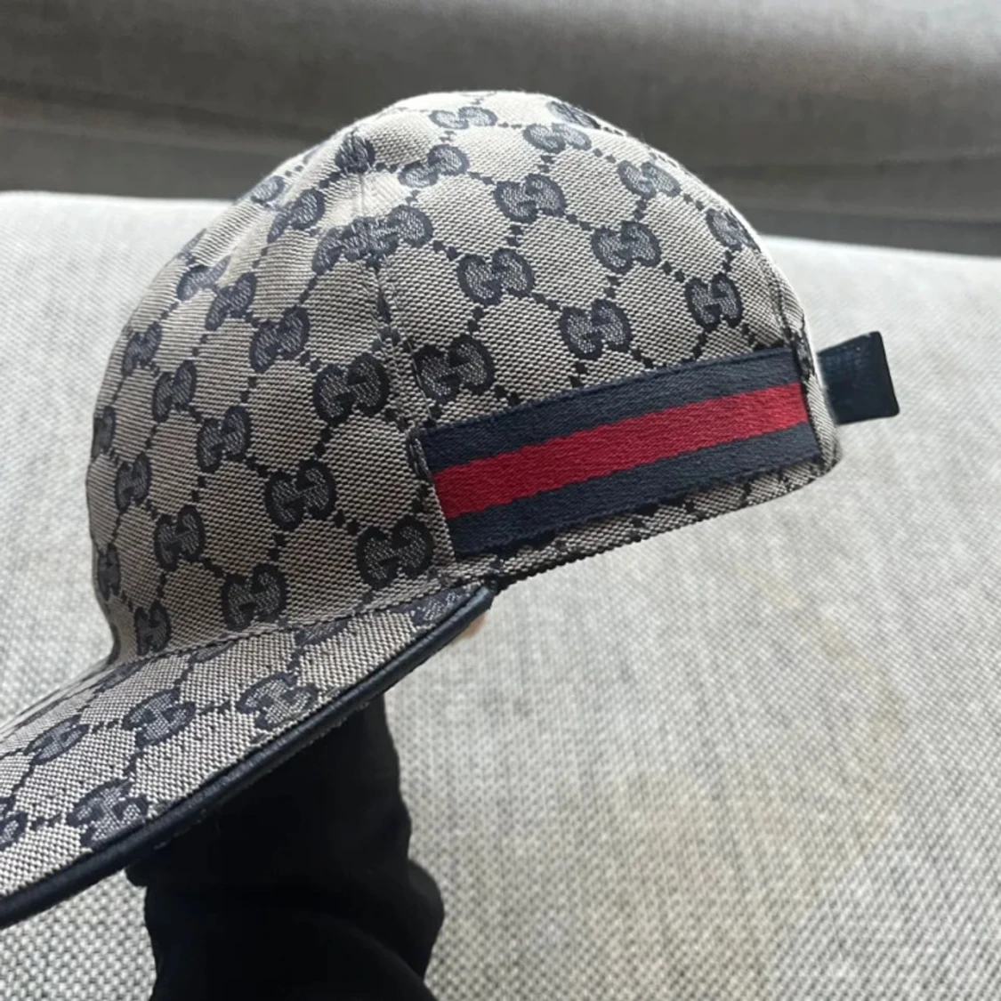 Beige keps från Gucci  - 1