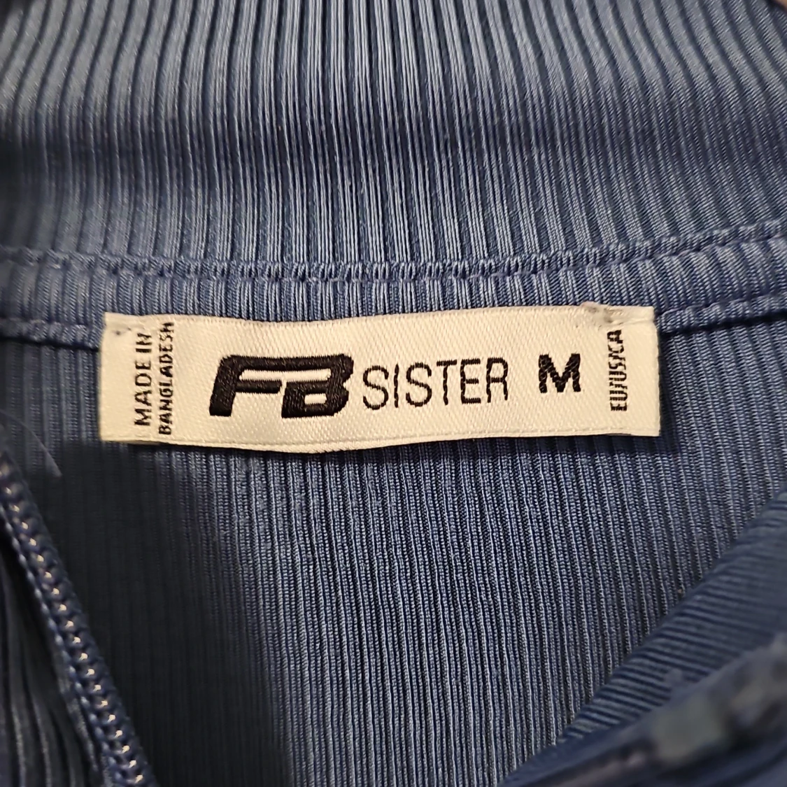 Blå ribbad topp från FB Sister - 2