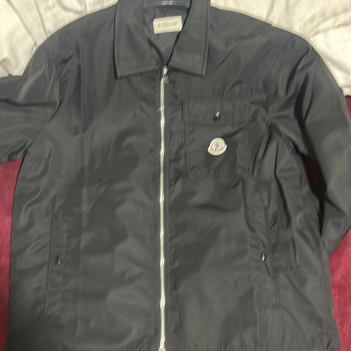 Svart jacka från Moncler