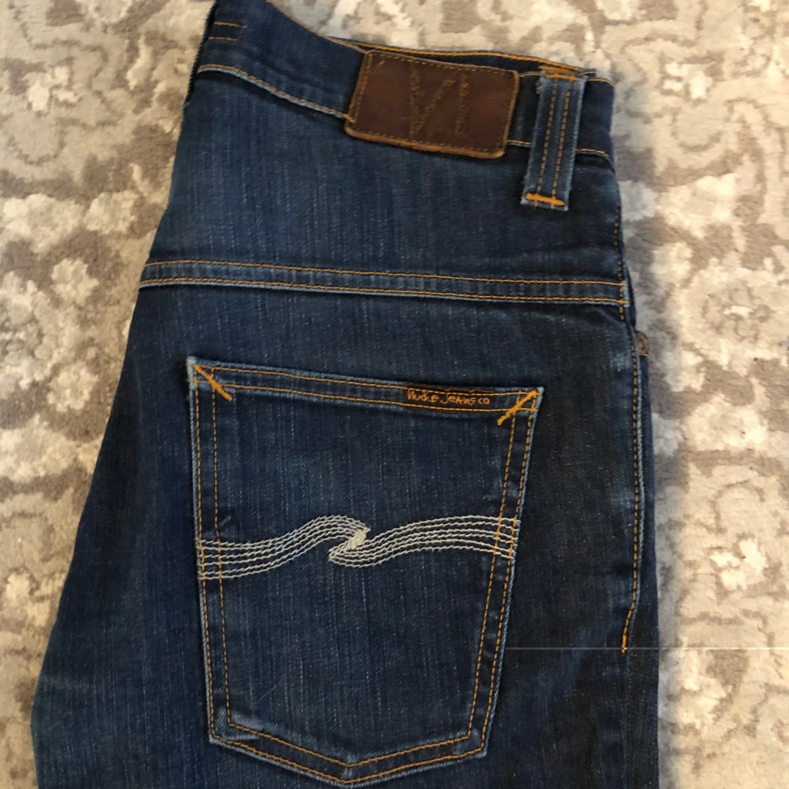 Marinblå Nudie Jeans - 1