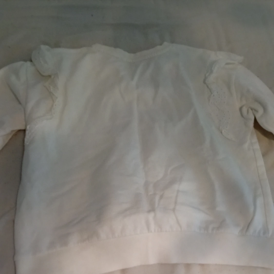 Tjocktröja med spets - 92