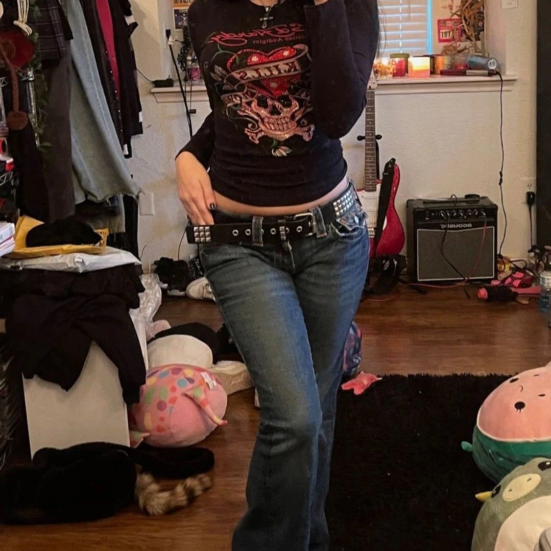 !! SÖKER AKUT !!  - 90