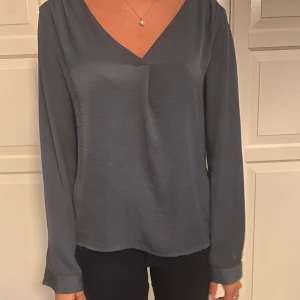 Snygg skjorta  - Skjorta från vila! Ny skick