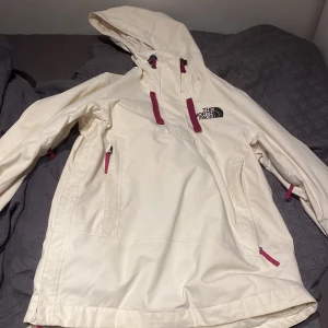 varm jacka  - skön north face jacka 