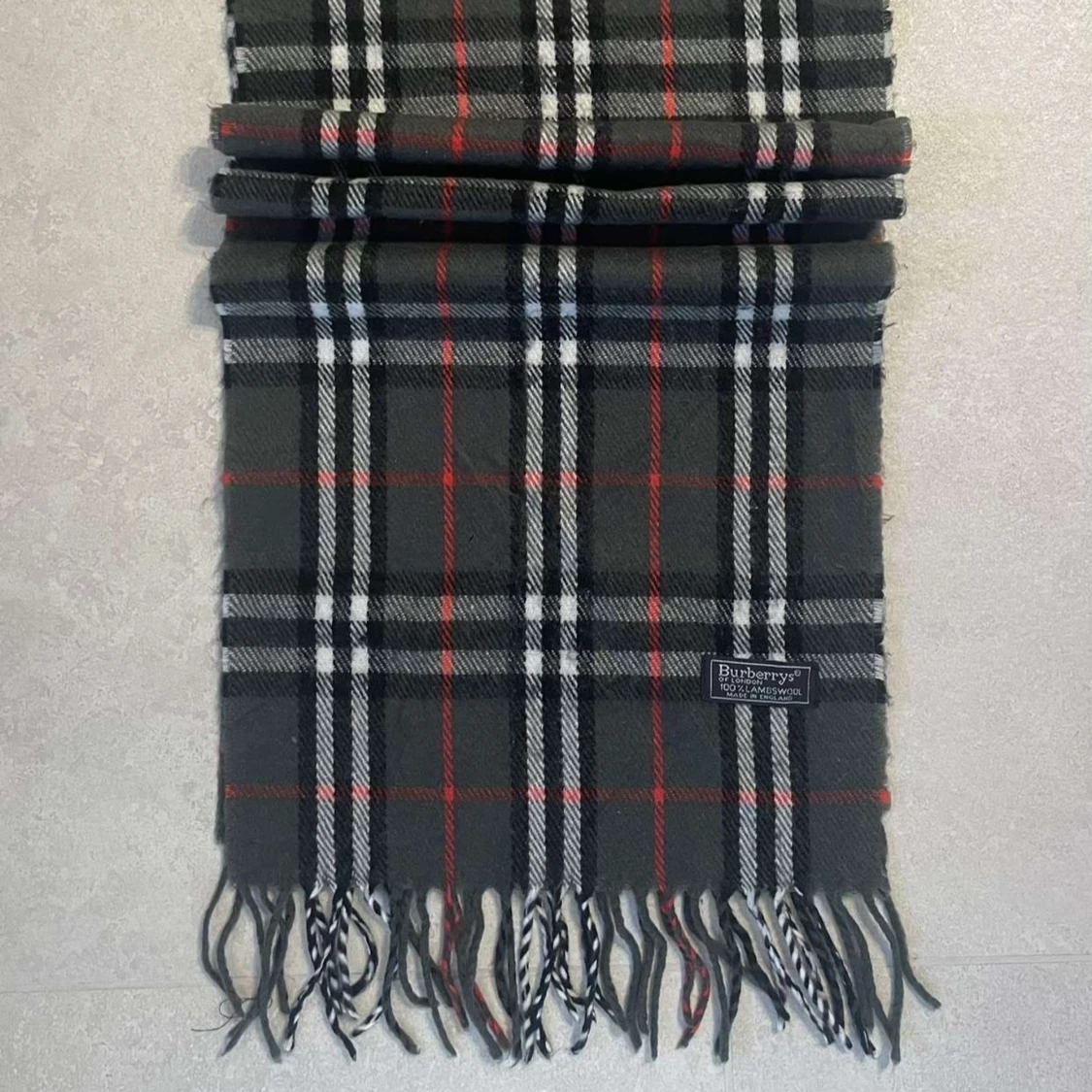 Burberry halsduk  - 1