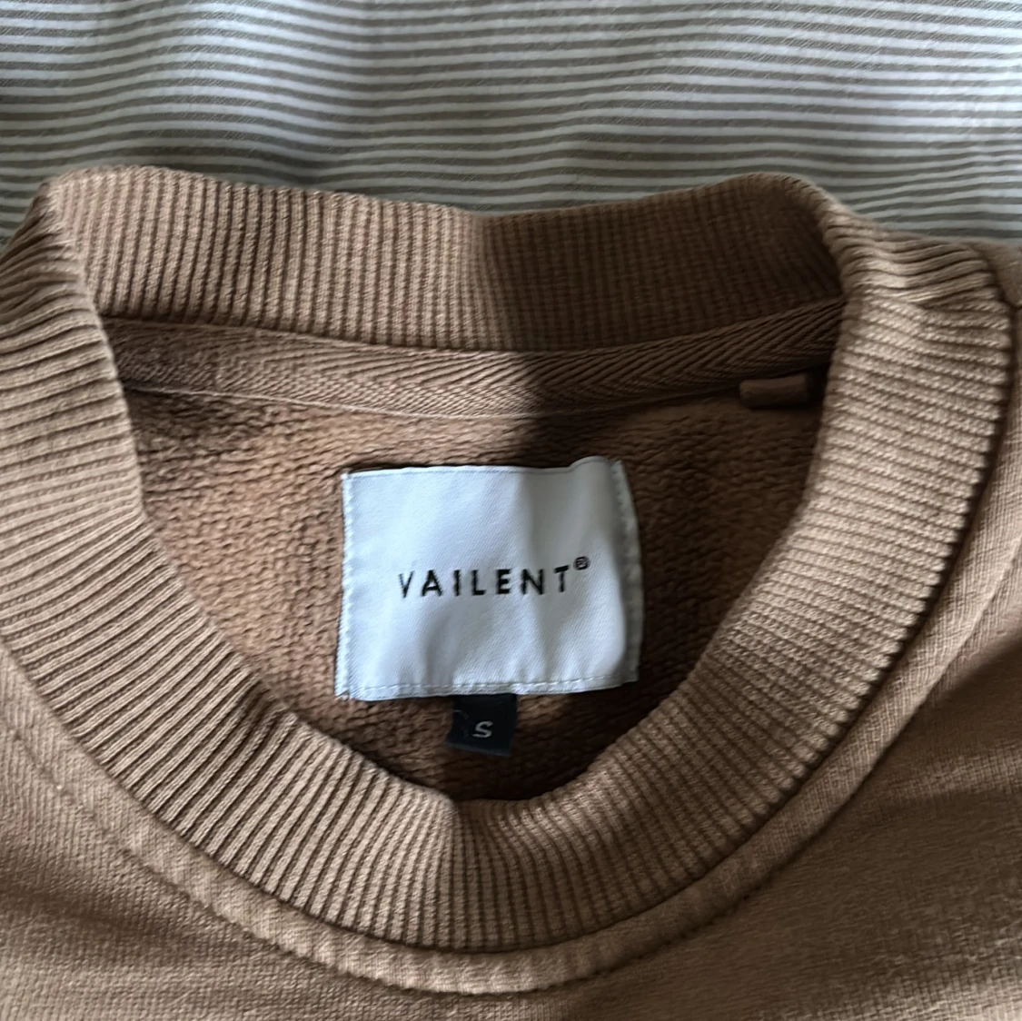 Brun sweatshirt från Vailent - 3