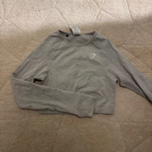 Tränings tröja  - Väldigt bra skick, croppad