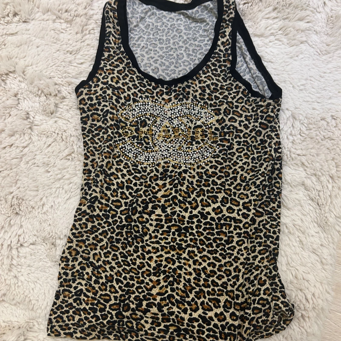 Leopardmönstrad linnetopp  - 1