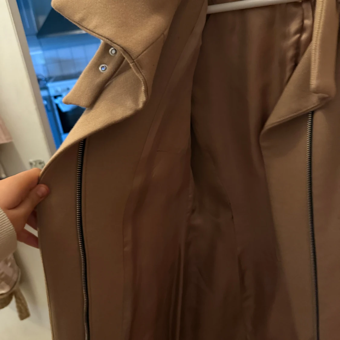 Beige kappa från Zara Woman - 4