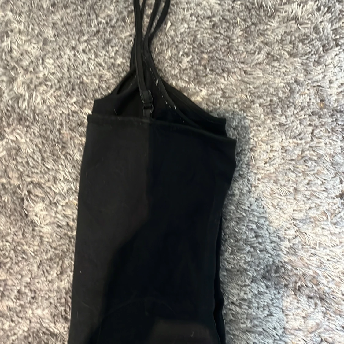 Svart linnetopp från 157 - 1