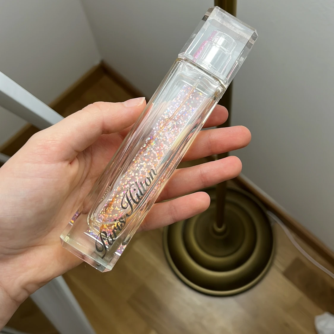 SÄLLSYNT Paris Hilton parfym