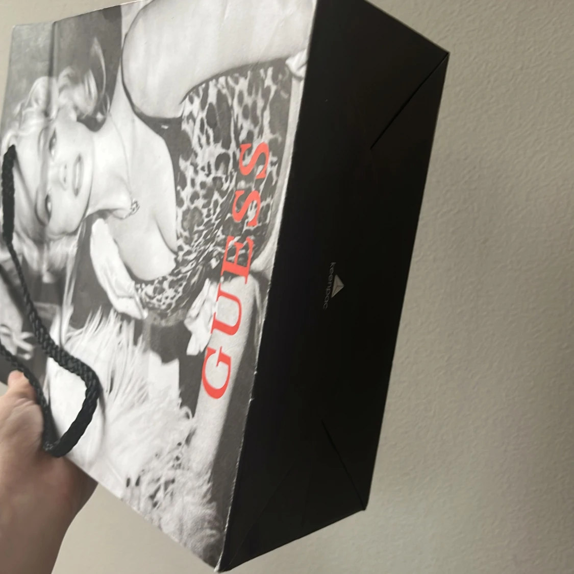 Shoppingväska från Guess - 3