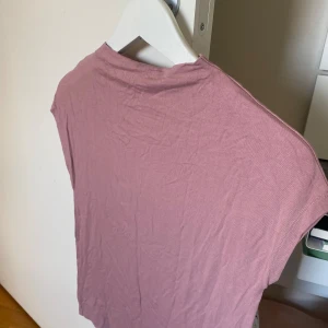 Tajt tröja💗 - Storlek 160 passar som 150 också💗 
