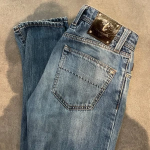 Tramarossa jeans  - Sjukt feta Tramarossa jeans från Italien, bra skick. Size 30, hör av er vid funderingar!!