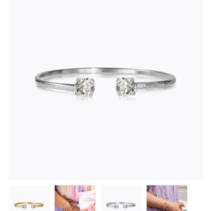 Caroline Svedblom Armband  - Superfint armband från caroline svedblom🩷 Nypris: 495 ( fast pris ) 