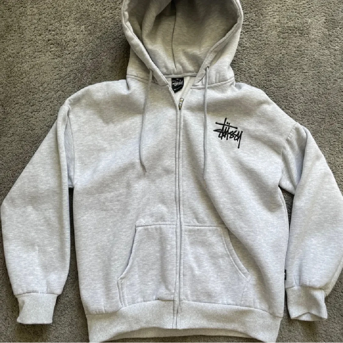 Grå Stussy Zip-up Hoodie