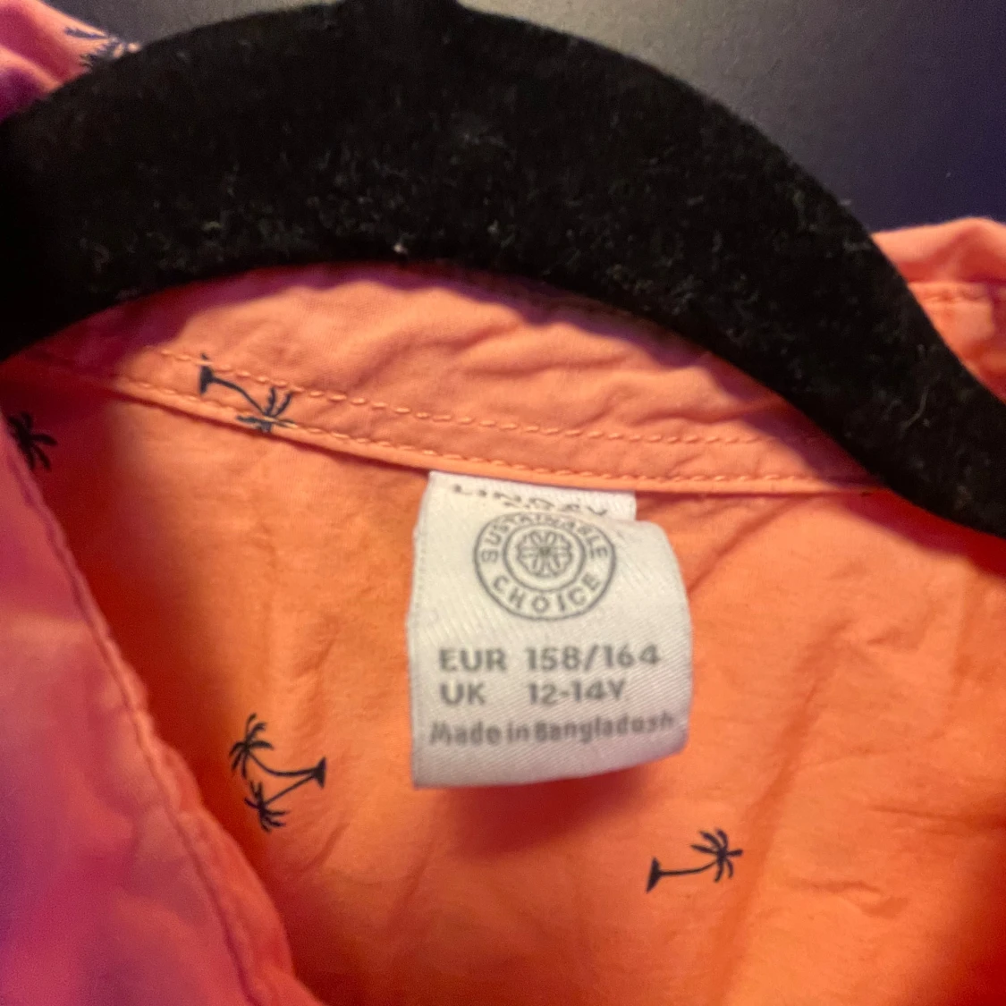 Orange kortärmad skjorta med palmmönster - 91