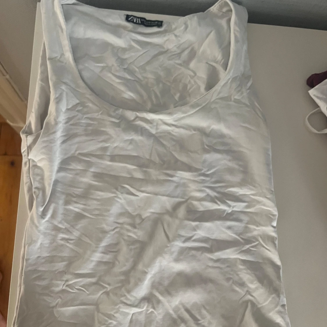 Vit linnetopp från ZARA