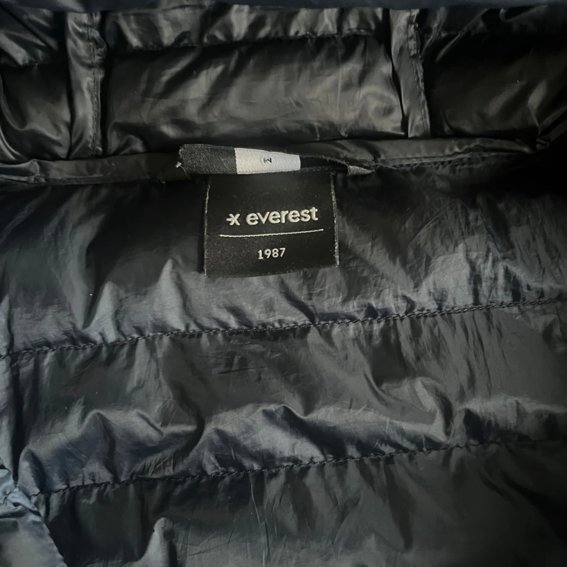 Mörkblå dunjacka från Everest - 2