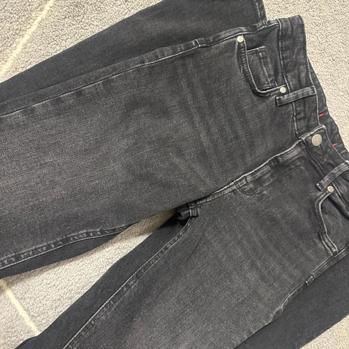 Svart/gråa jeans från zara