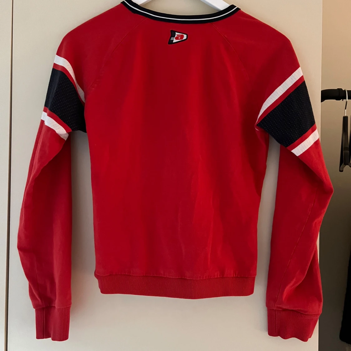 Röd långärmad tröja från Adidas - 2