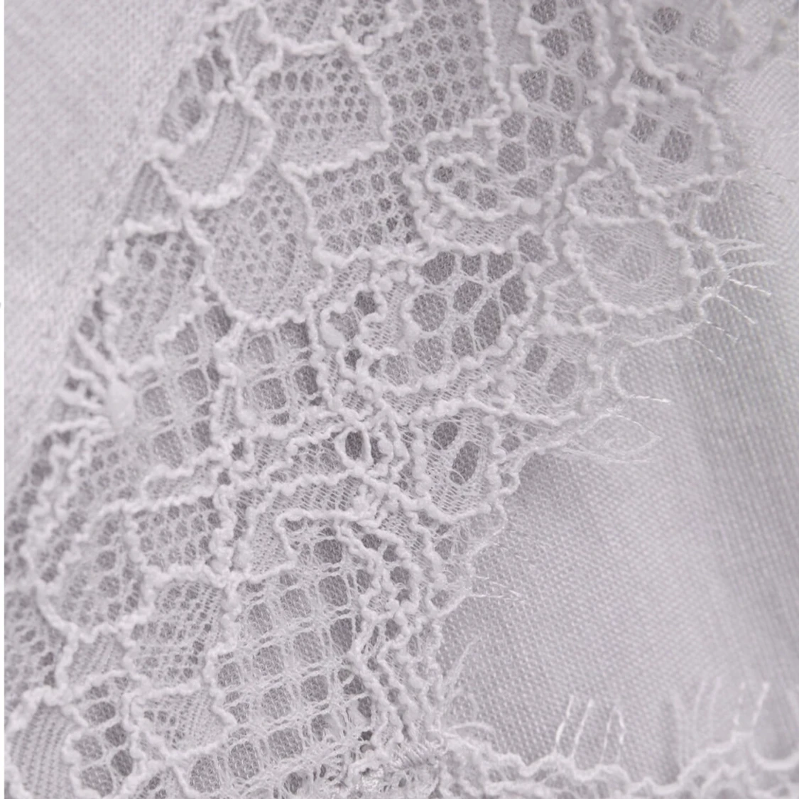 Grå långärmad topp med spetsdetaljer - 1