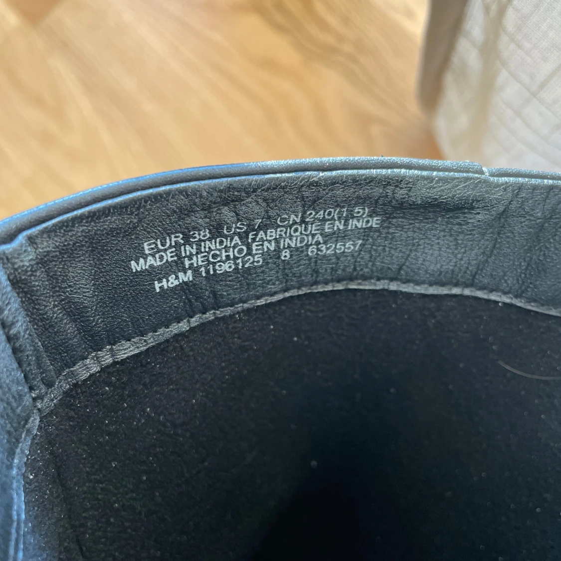 Svarta stövlar från H&M Premium Selection - 2