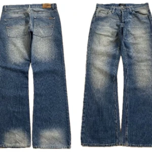 Flared jeans - As feta flared jeans med wash. märke tdk. W34 L32. Bra skick.