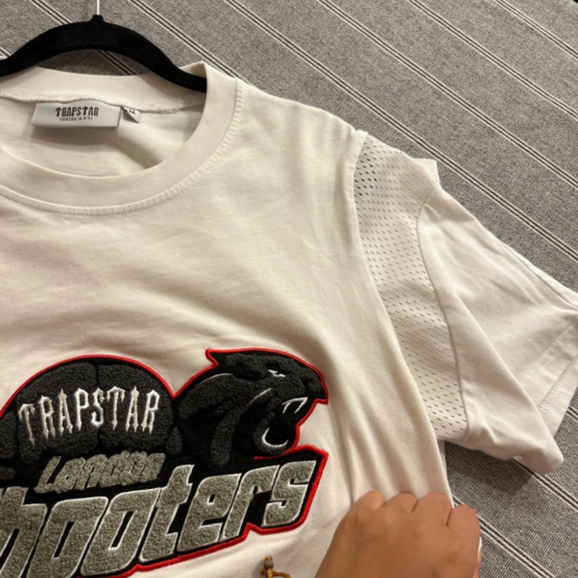 Grå shorts från Trapstar - 2