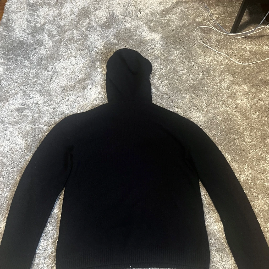 Marinblå hoodie från H&M - 2