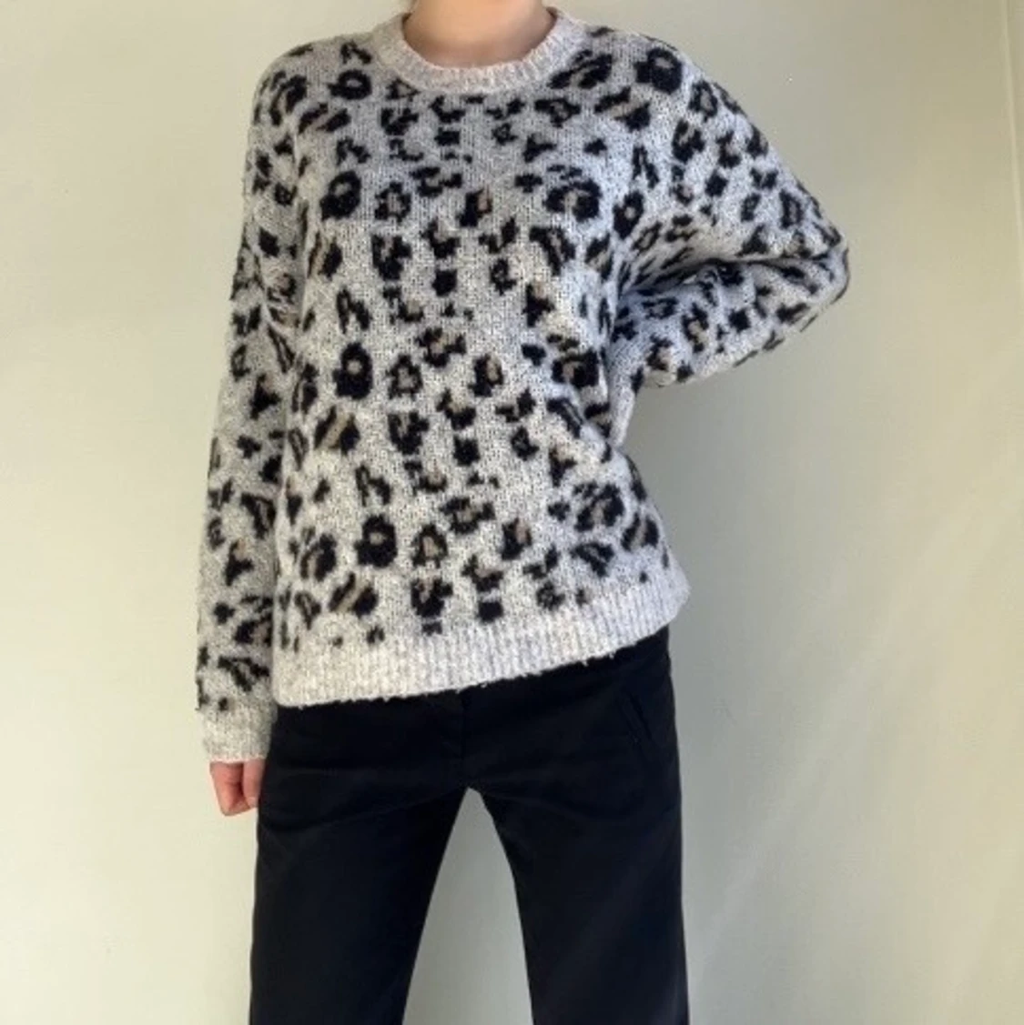 Leopard Pull&Bear tröja