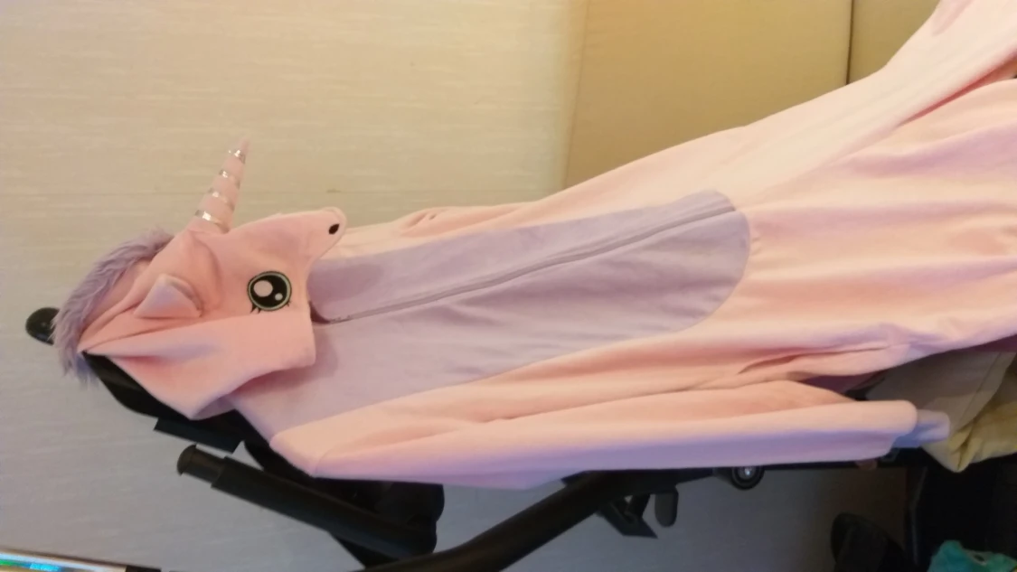 H&M enhörning överall - 90