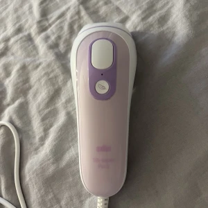 IPL maskin - Silk expert PRO 3 - Säljer en IPL maskin som endast prövats 1 gång. Den fungerade väldigt bra och har topp betyg. Det är en Silk•Expert PRO 3 som kostar ca 2000 ny. 