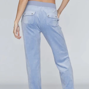 Blå juicy byxor - Xxs, i bra skick❤️ säljer för lågt pris eftersom att det inte är en så populär färg 