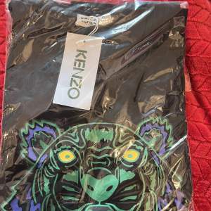 Kenzo T-shirt storlek: M