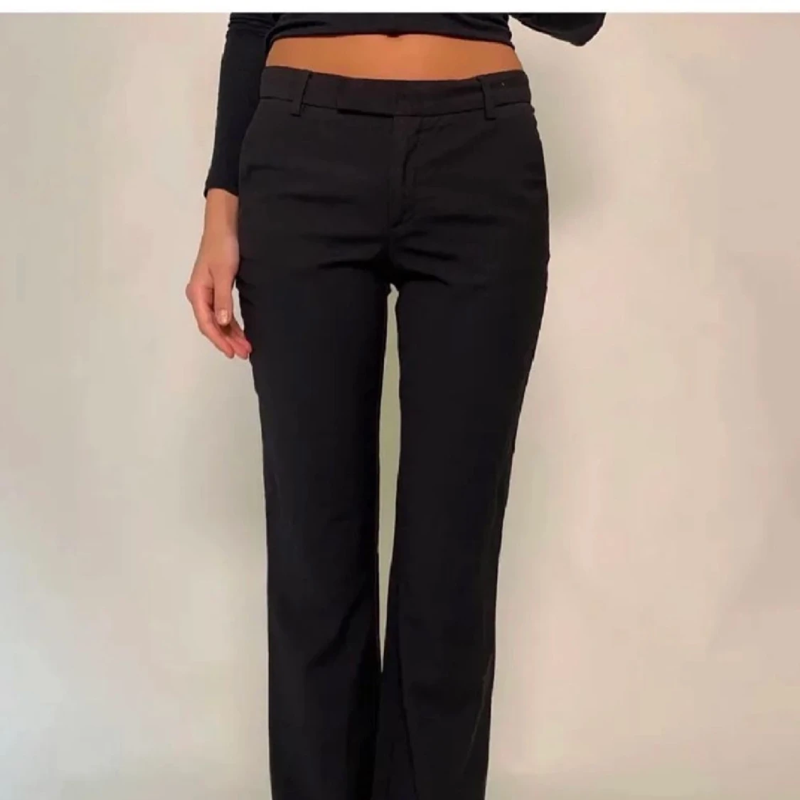 Lågmidjade kostymbyxor 