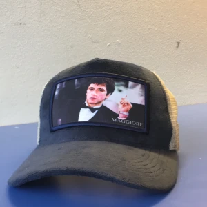 Maggiore s4 7/10 kvalite - Säljer min keps för den inte är min typ längre