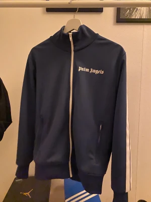 Palm angels tröja - Helt ny Palm angels track top nypris 3600 mitt pris 2500 