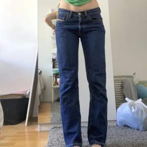 Diesel jeans, storlek 29 (men ganska små i storlek), är 164 cm, bra skick knappt använt!! 💞