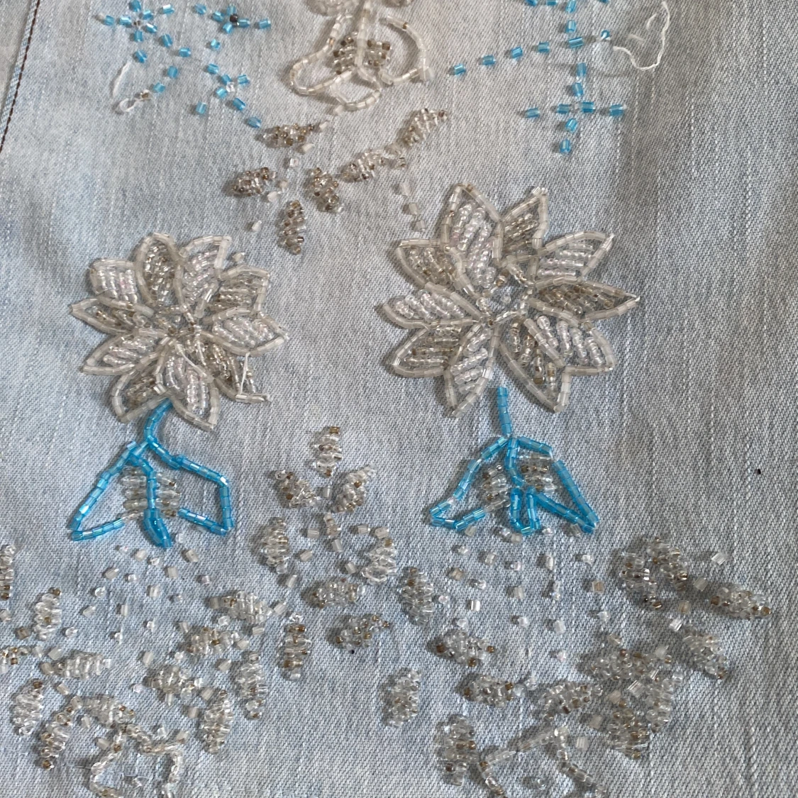 Bootcut-jeans med broderier - 91