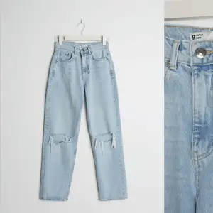 Jeans från Gina tricot helt oanvända