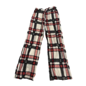 Flanell Pujamasbyxor - Säljer mina pyjamasbyxor från Nelly i flanell. 